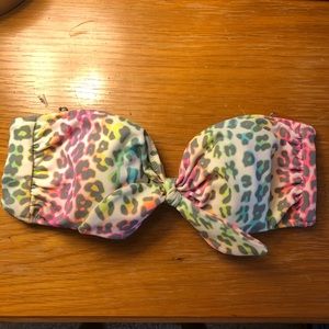 Bandeau bikini top